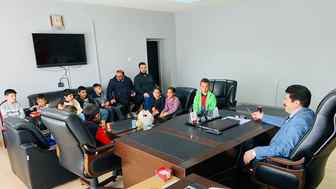 Meslek Tanıtımı kapsamında Sarız İlkokulu öğrencileri Müdürlüğümüzü ziyaret etti.
